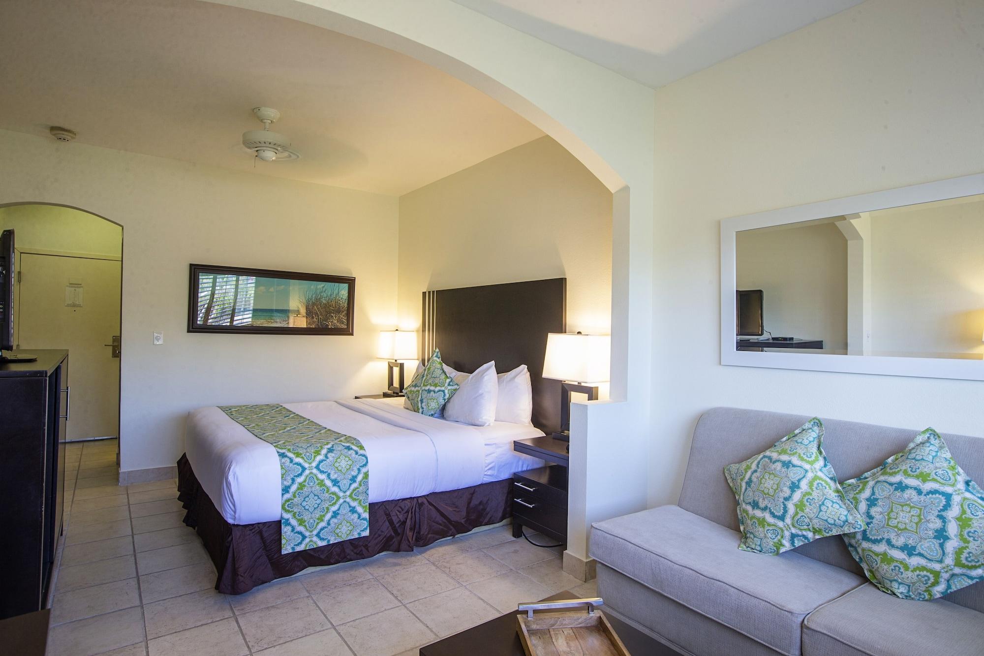 Ports Of Call Resort Grace Bay Exteriér fotografie