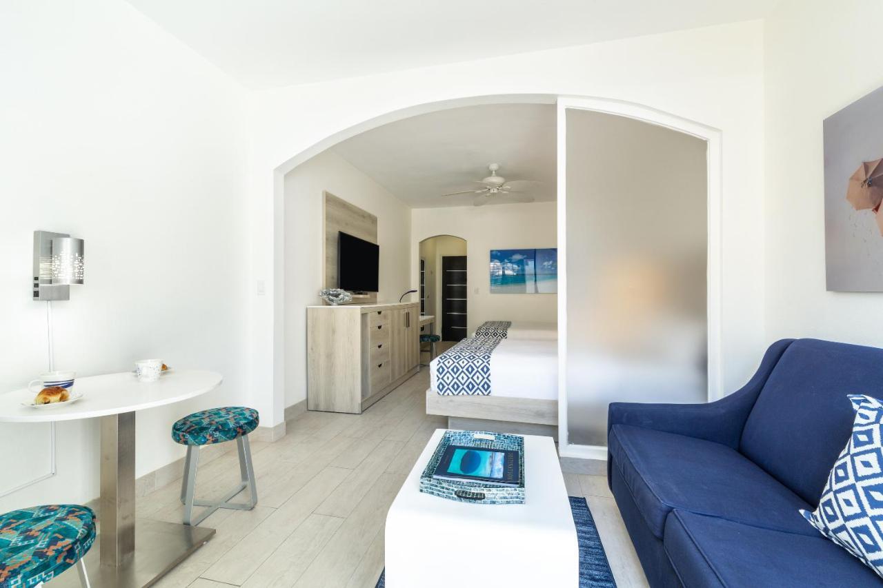 Ports Of Call Resort Grace Bay Pokoj fotografie