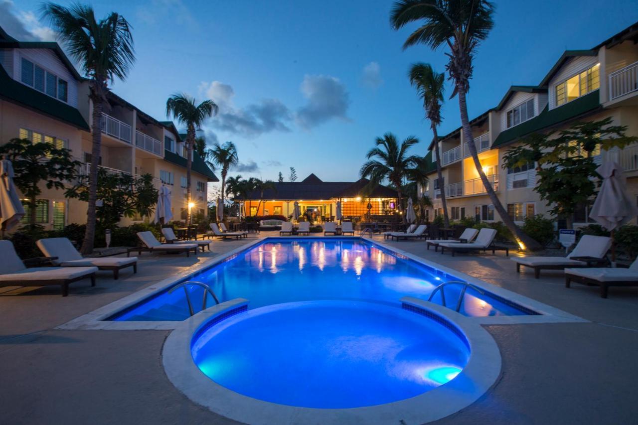 Ports Of Call Resort Grace Bay Exteriér fotografie