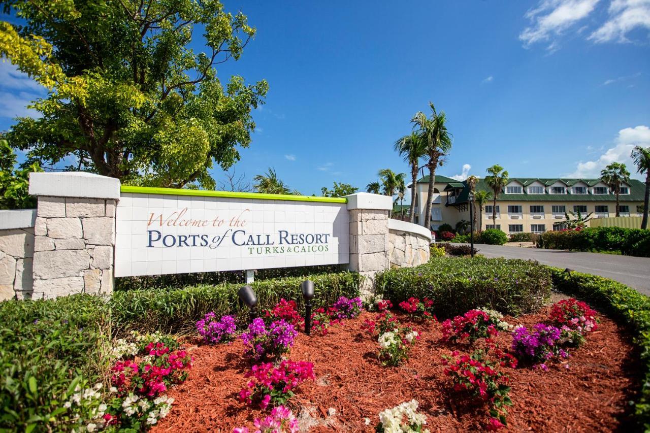 Ports Of Call Resort Grace Bay Exteriér fotografie